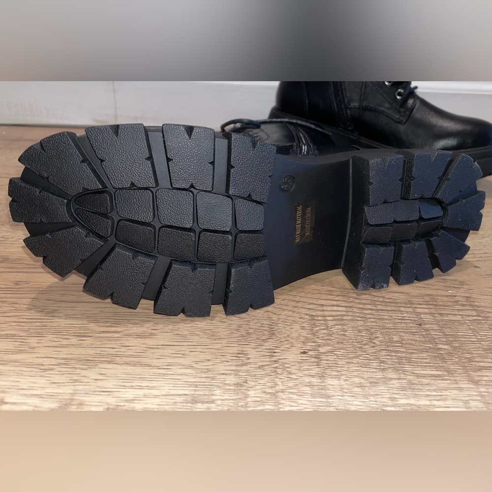 Combat Boots - Picture 3 of 3